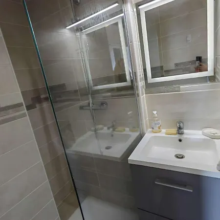 Apartmán Cosy Pour 4 Pers, Avec Piscine - Fr-1-607-172 Agde